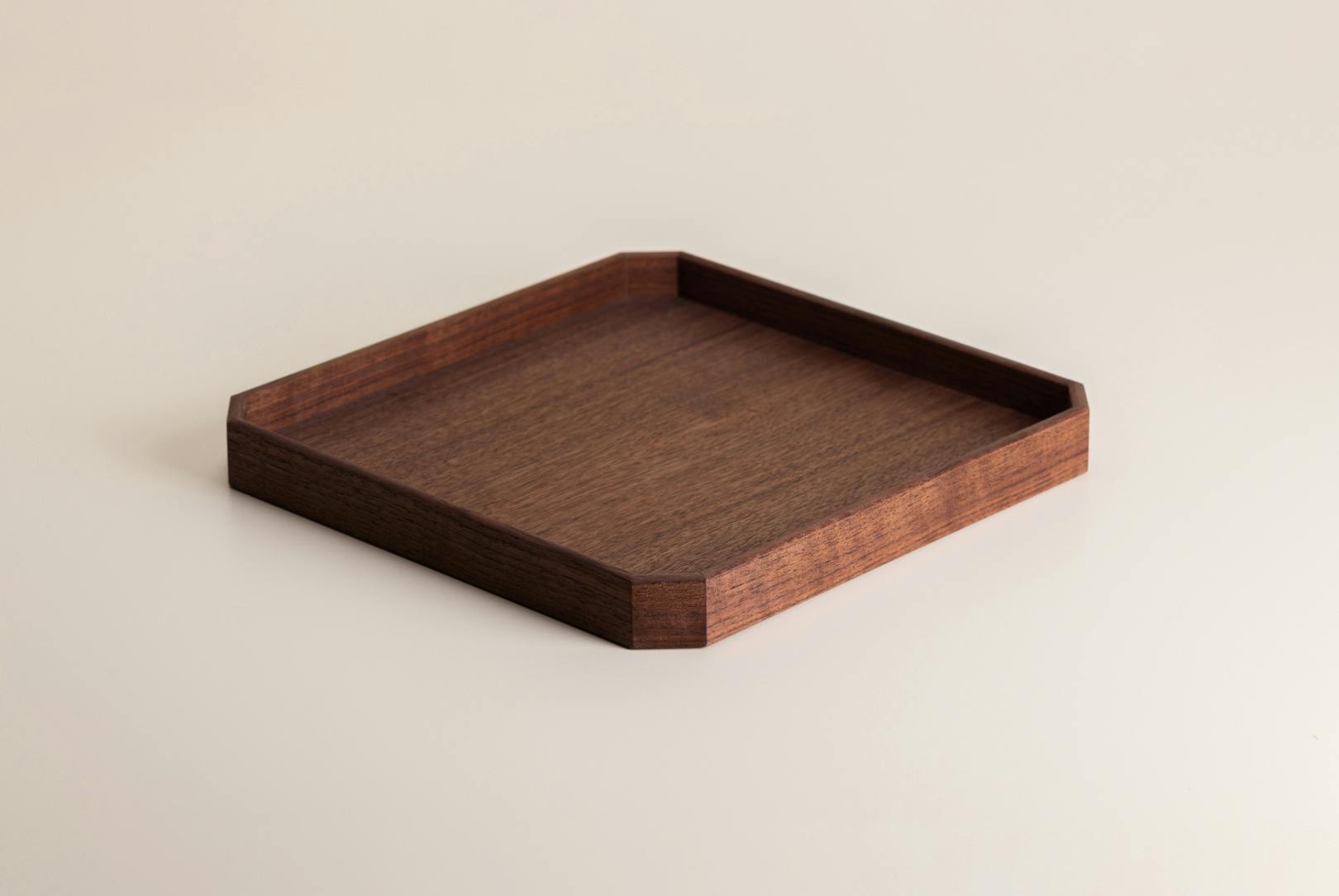 Serving tray