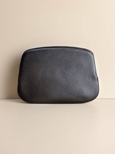 Push gamaguchi clutch, black