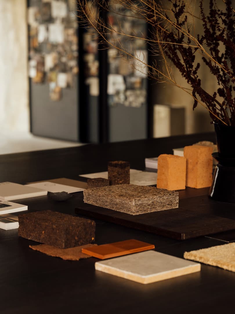 agobay-MT-033-slowness-72 agobay-MT-033-slowness-72