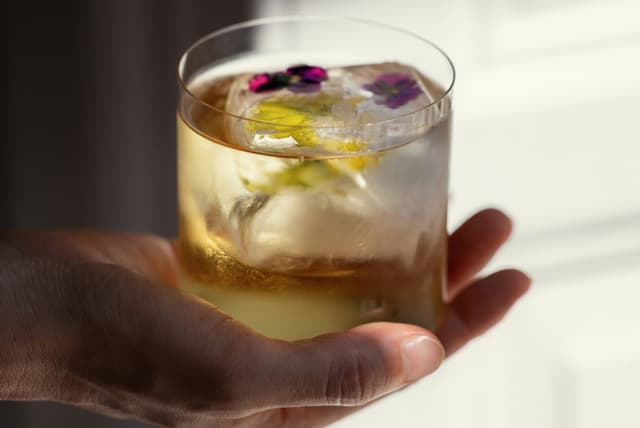 AGOBAY white tea launch