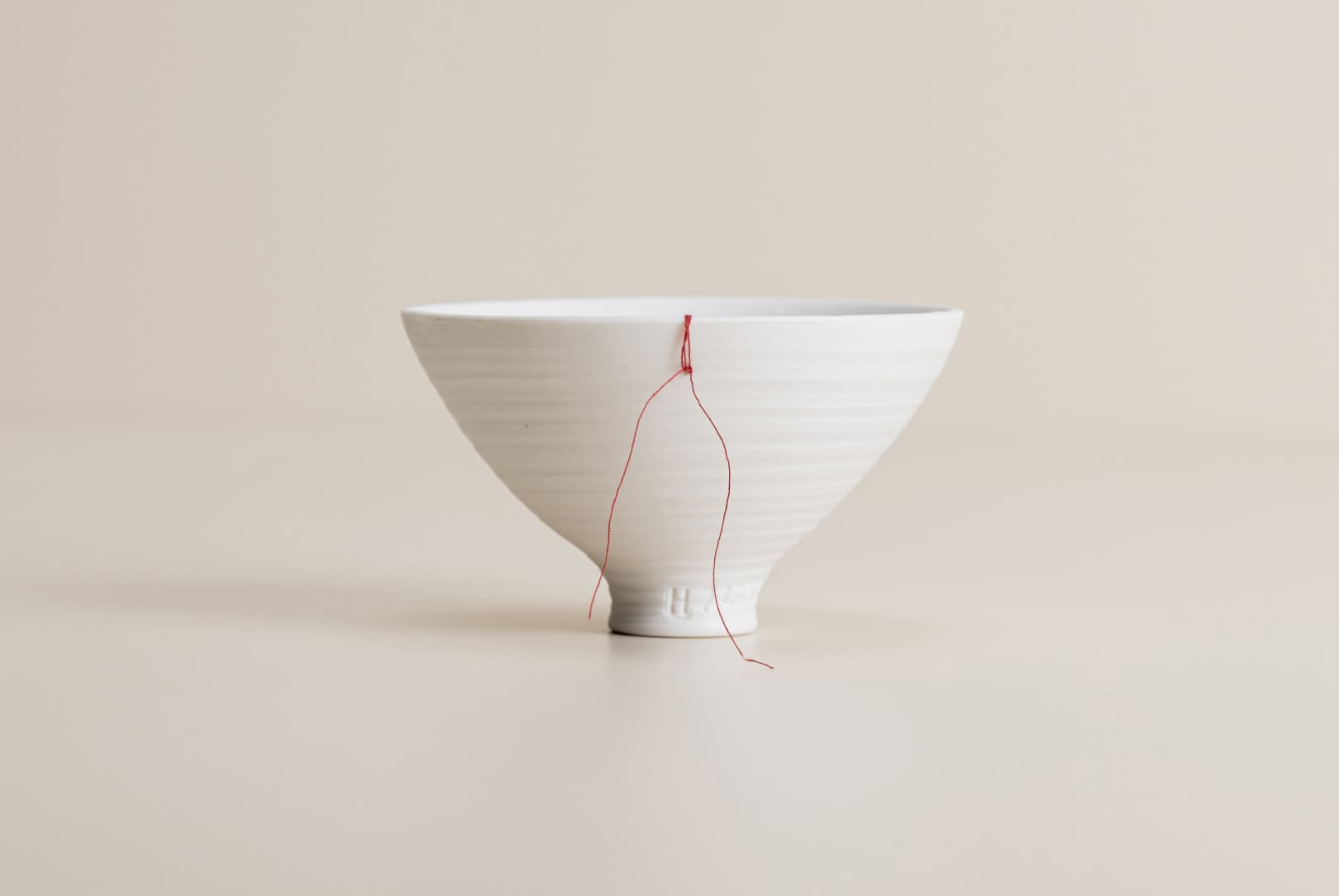 Cupped small vessel (2024)