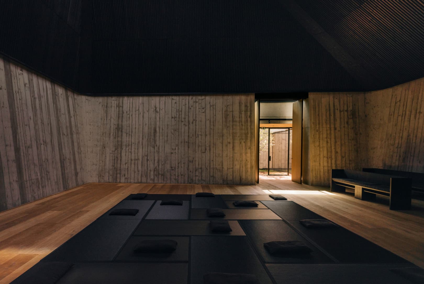 agobay-MT-033-slowness-96 agobay-MT-033-slowness-96